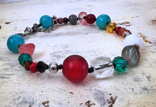 Bracciale con perline spesse e colorate  vintage e pietre preziose