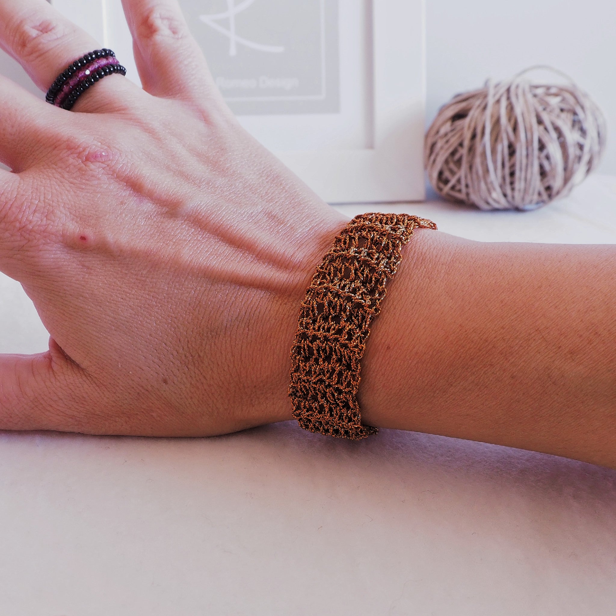Bracciale Tessile a uncinetto colore Rame realzzato a mano - modello 001