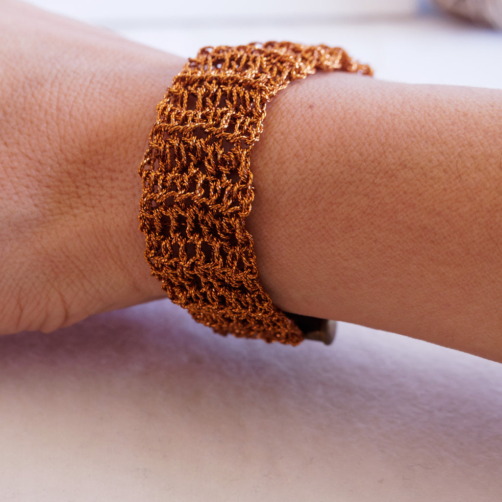 Bracciale Tessile a uncinetto colore Rame realzzato a mano - modello 001