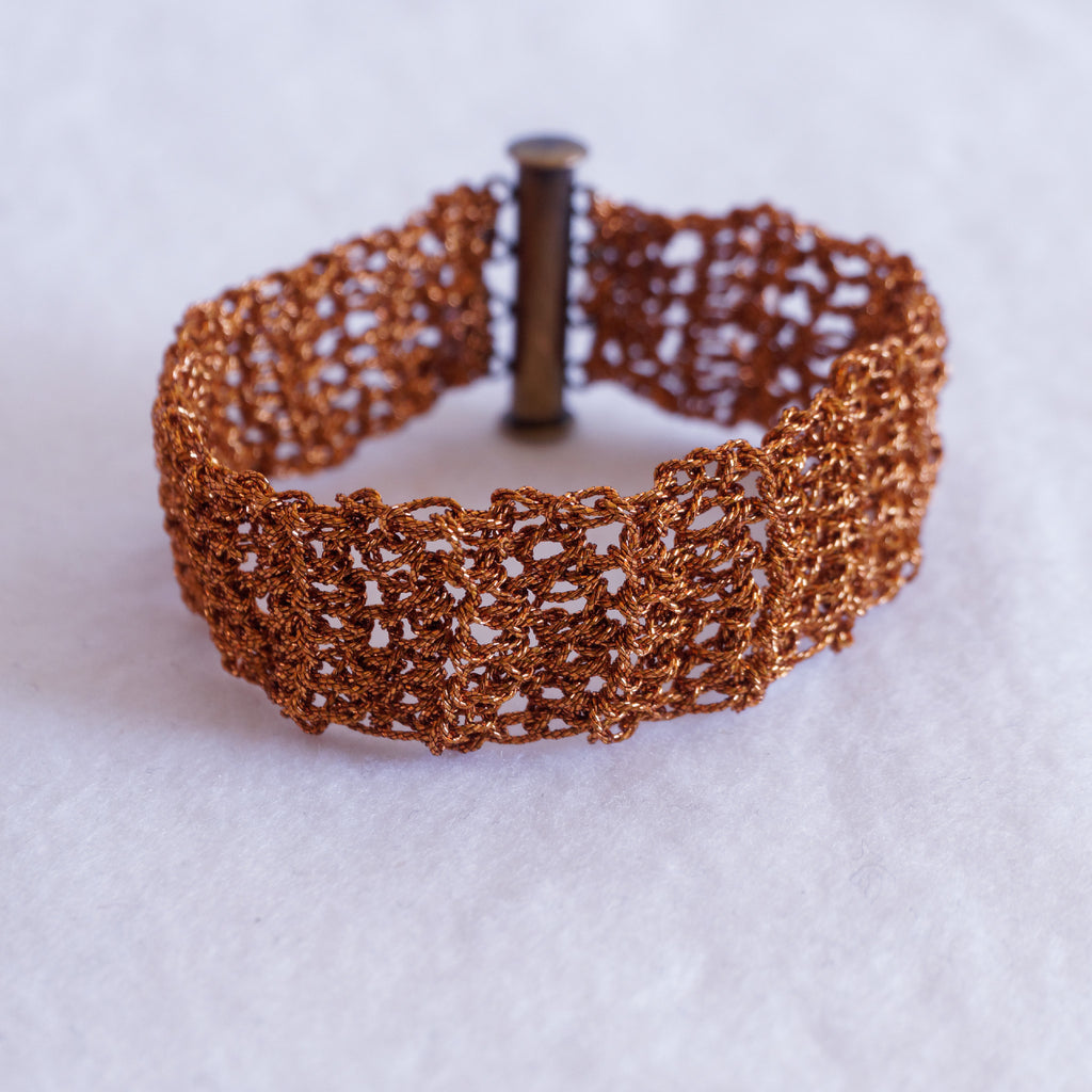 Bracciale Tessile a uncinetto colore Rame realzzato a mano - modello 001