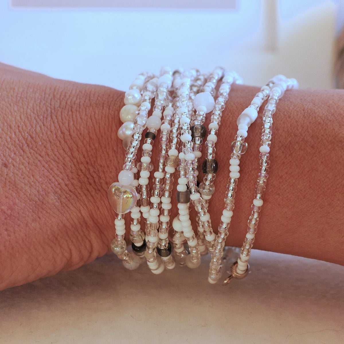 Bracciale avvolgente bianco ghiaccio